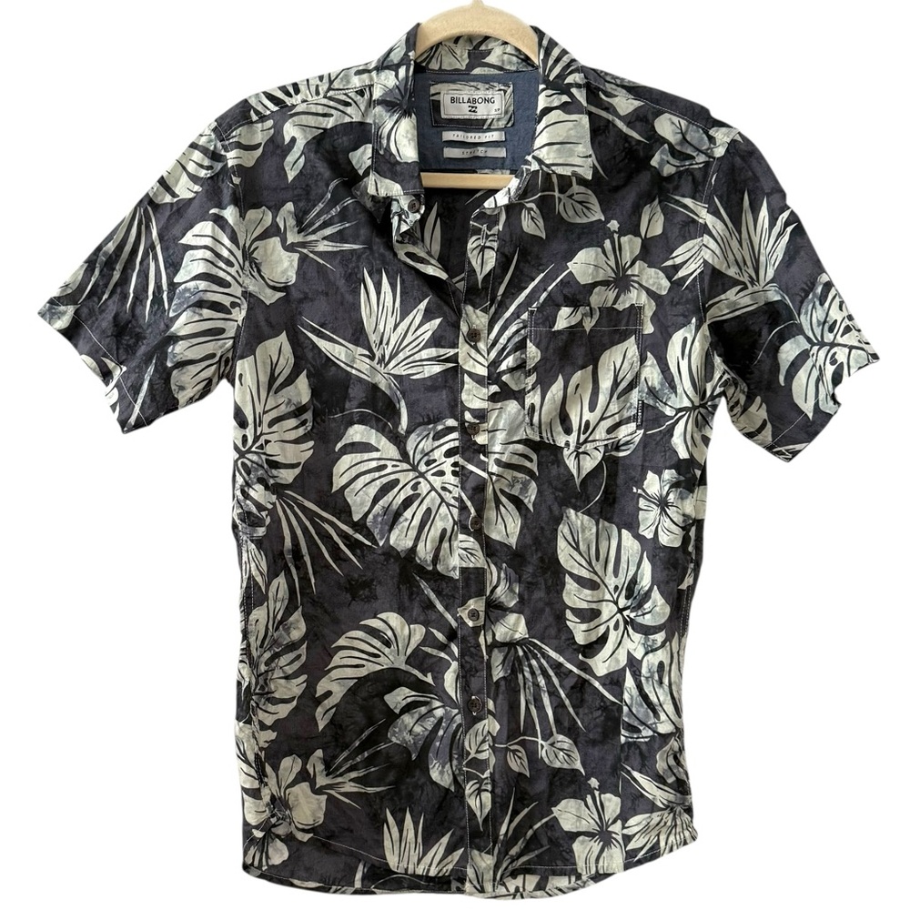 Billabong S Black White Tropical Floral Print Short Sleeve Button Front Shirt